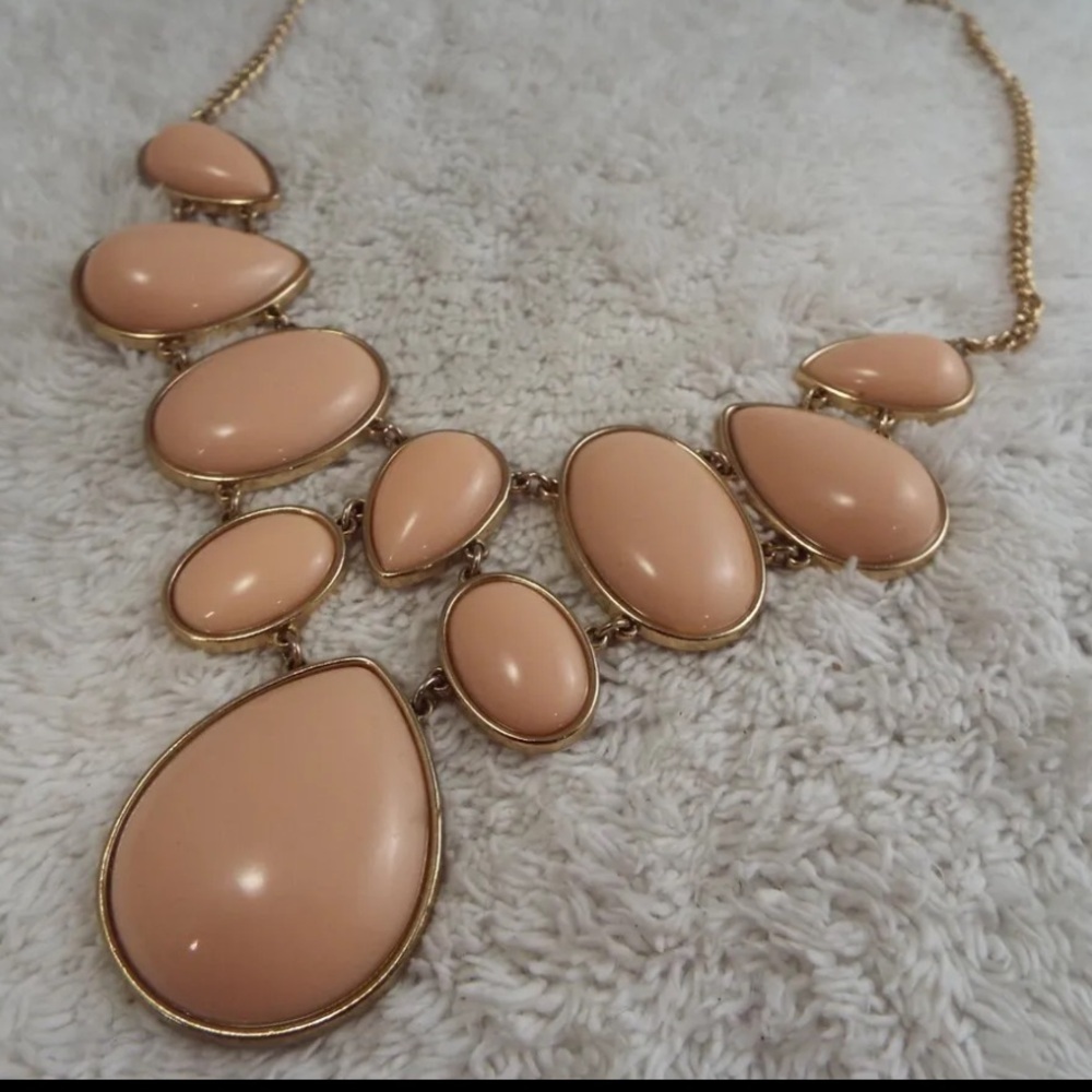 Pink and gold tone bead scoop‎ necklace costume jewelery